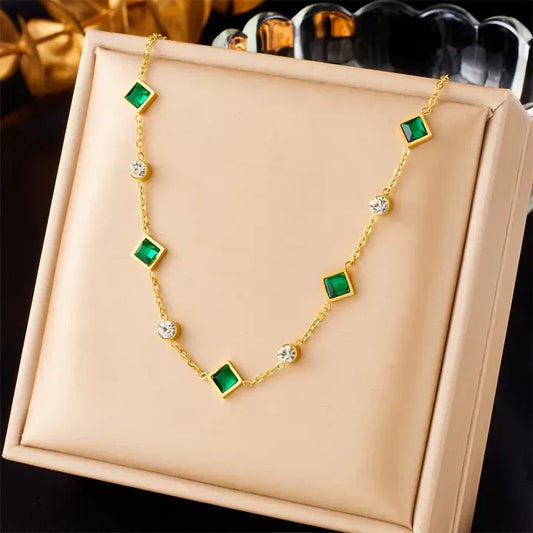 Amelisse Glenwyn Necklace
