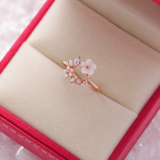Justerbar Wildflower ring med perler i guld